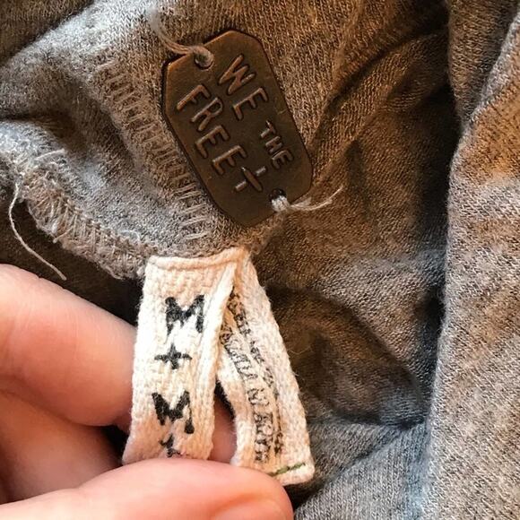 We The Free M gray turtleneck tunic top - Picture 5 of 9